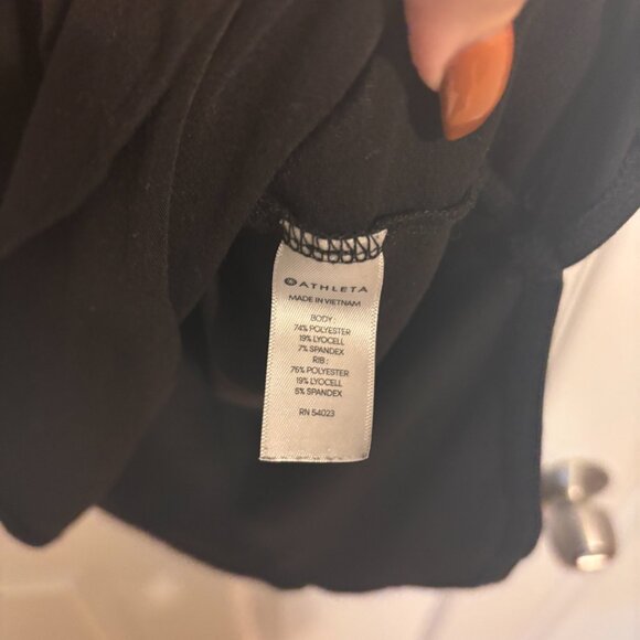 Athleta Focused Essence Semi Fit Tank Womens Small Black Workout Activewear - Picture 3 of 8